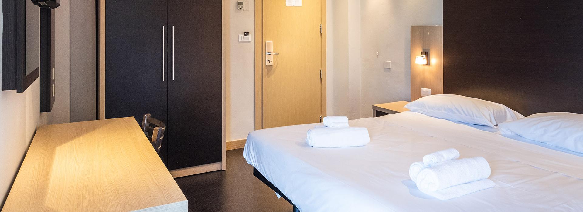 hotelaiglonrimini en rooms-rimini-aiglon 012